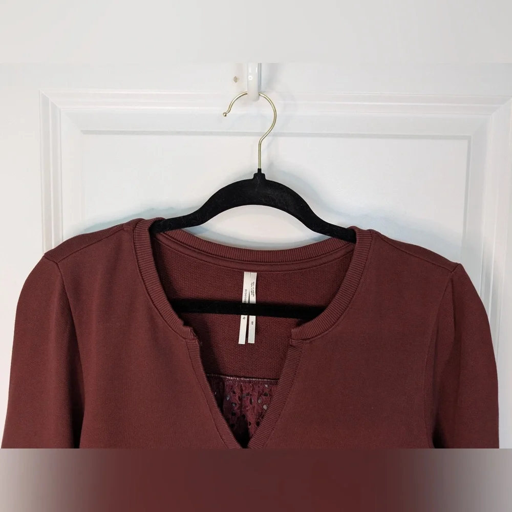 Anthropologie Womens Maroon Eyelet V Neck Sweatshirt Size XS